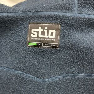 Stio Wilcox Navy Fleece zippered hoodie